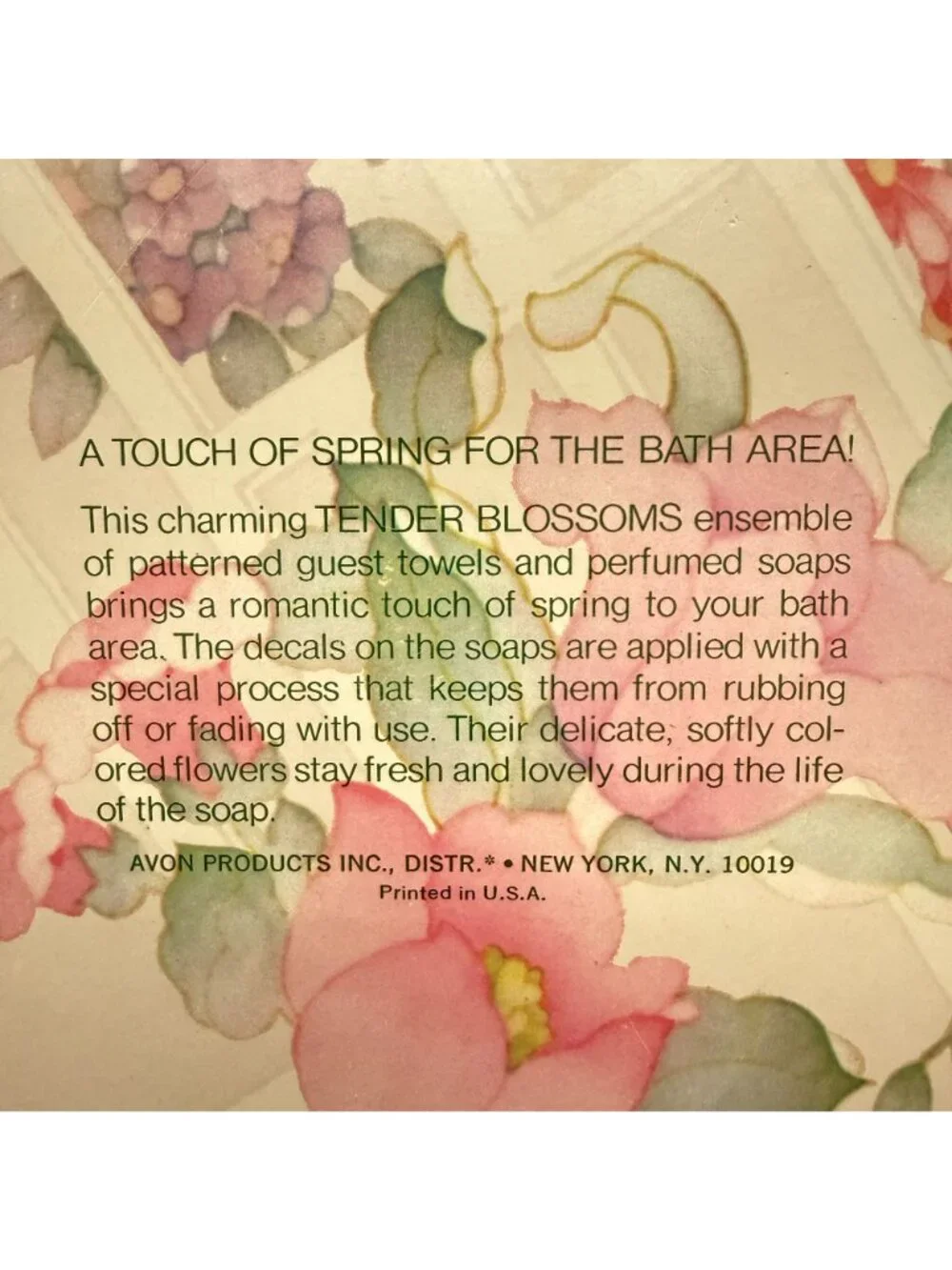 Avon Tender Blossoms Guest Towels Soaps Set Floral Pink Vintage Bath Gift Box